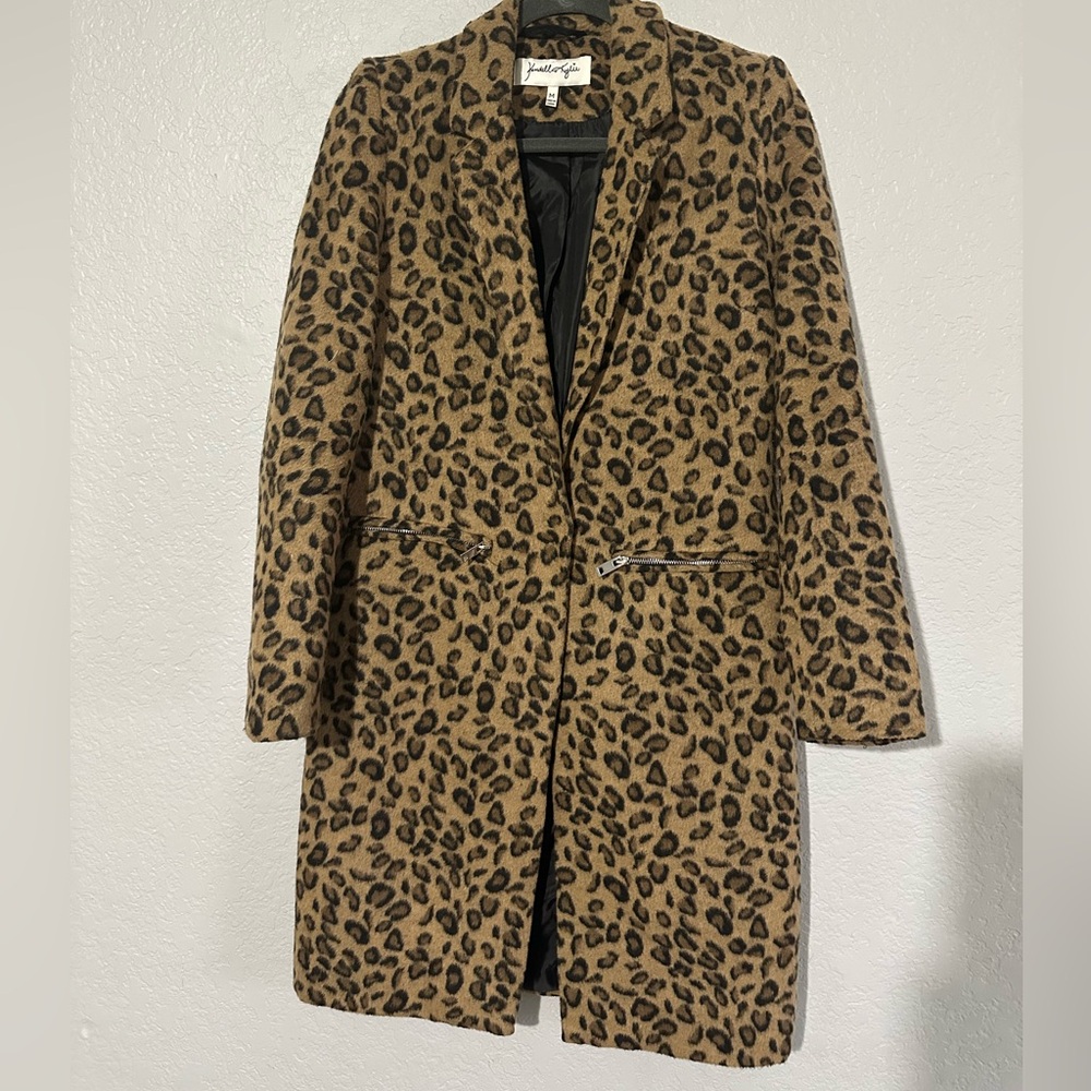Kendall & Kylie Leopard Front Snap Coat Tan